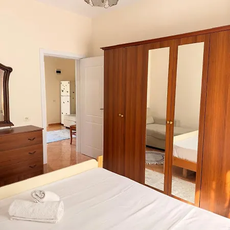 Appartement Orange Garden Tirana